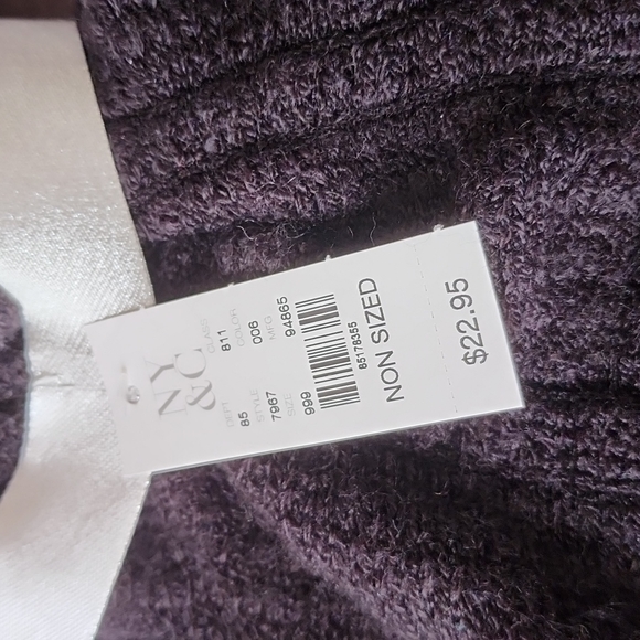 NWT NEW YORK AND COMPANY Black Scarf - Picture 2 of 3